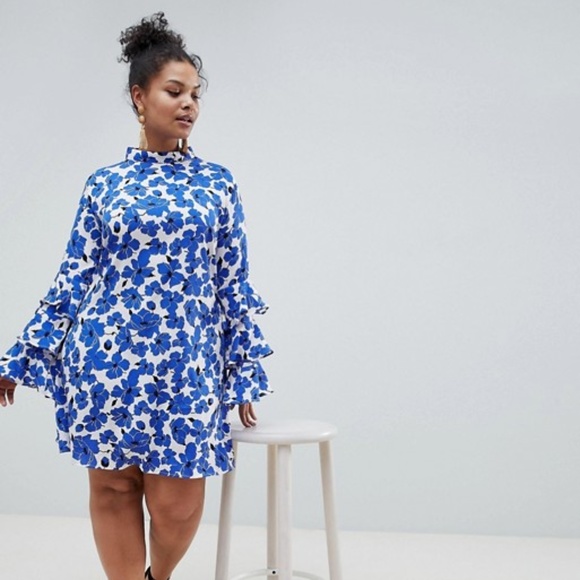 AX Paris Dresses & Skirts - AX Paris Plus Blue Floral dress sz 18 - NWT